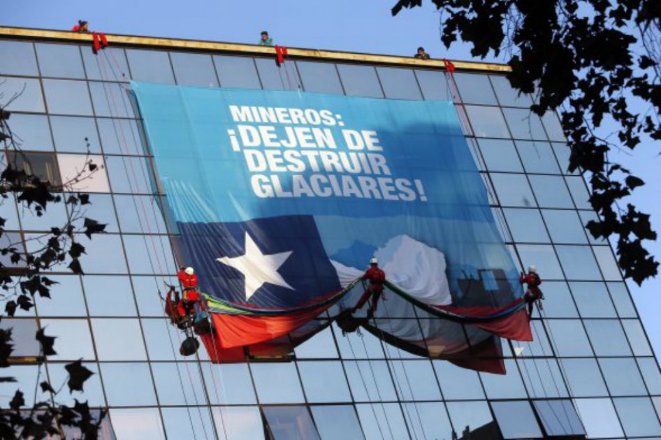 Greenpeace inicia actividades contra destrucción de glaciares en Chile
