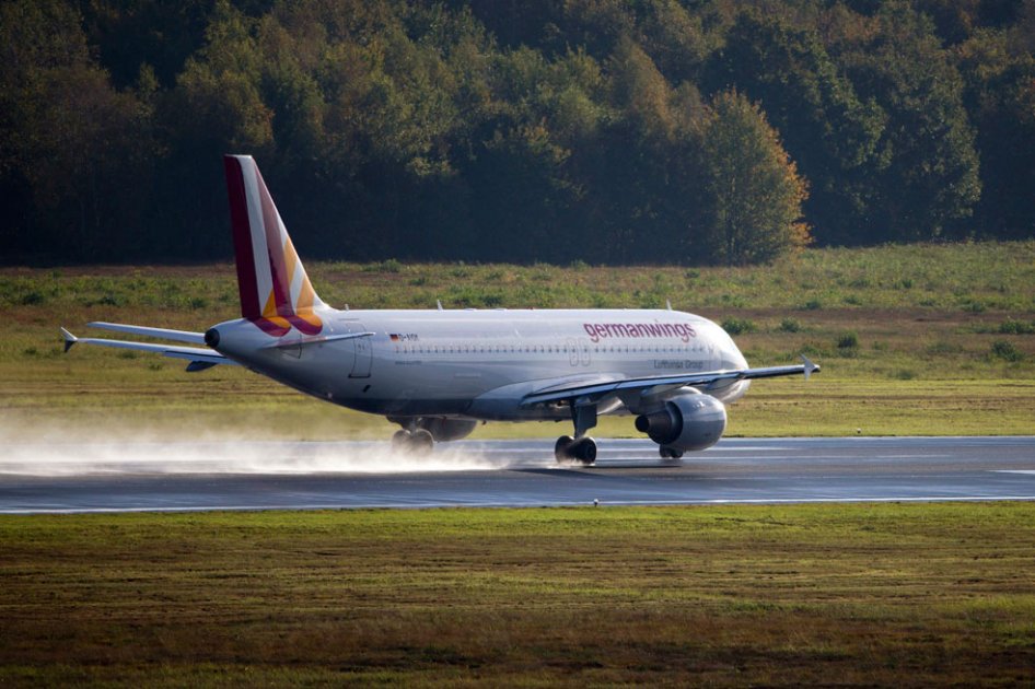 No habría ningún sobreviviente en accidente aéreo en Francia: Hollande