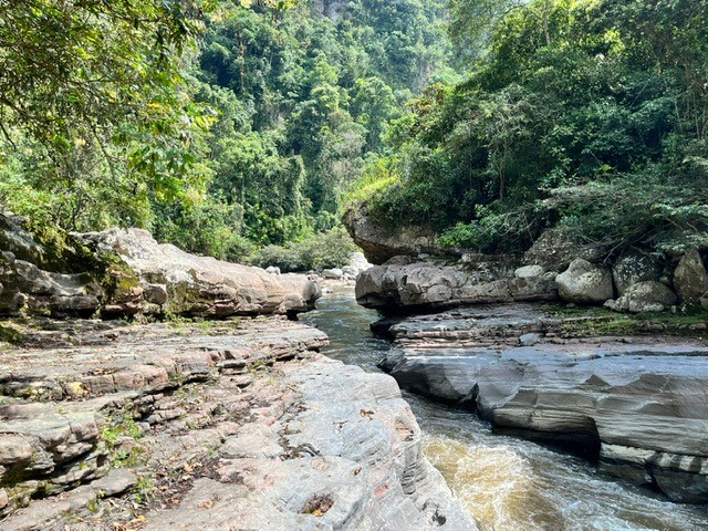 Cuando el río Suena