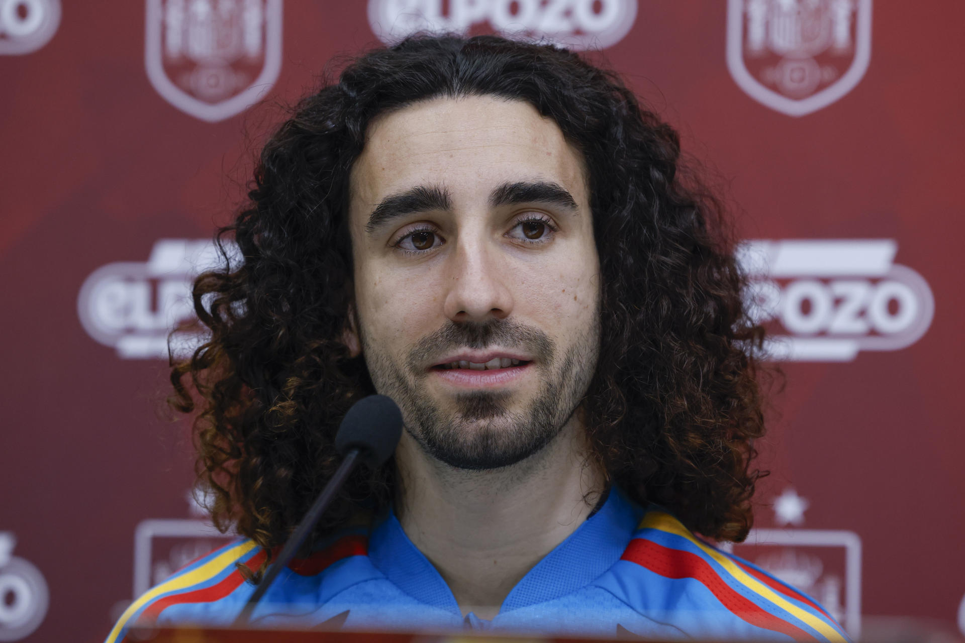 Marc Cucurella: esposa, la historia de su hijo con autismo y el origen de su cabello largo
