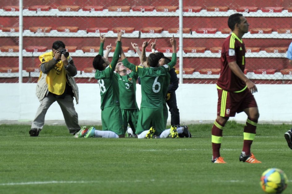 Bolivia definió los convocados para enfrentar a Colombia