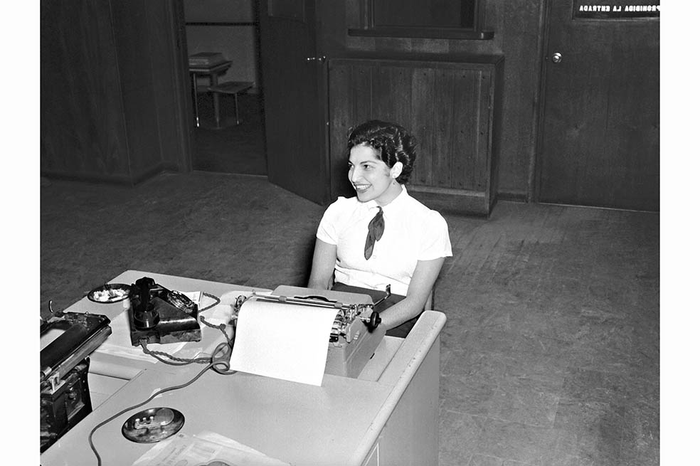 Flor Romero, una de las primeras mujeres en la redacción de El Espectador