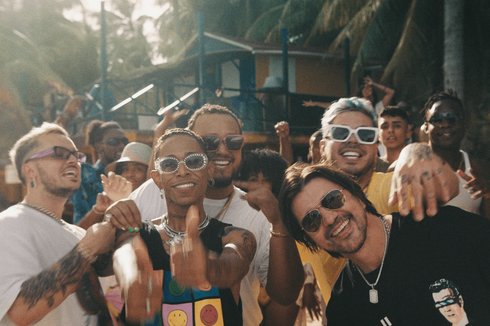 Juanes y Trapical Minds lanzan «Todo bien», su más reciente colaboración