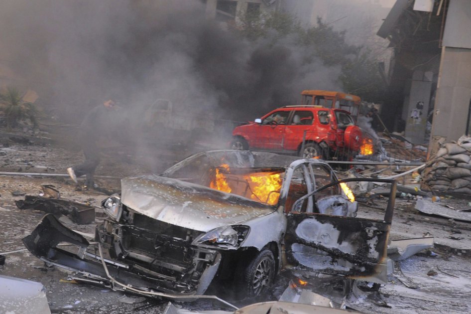 Irán condena uso armas químicas y elección primer ministro en exilio en Siria