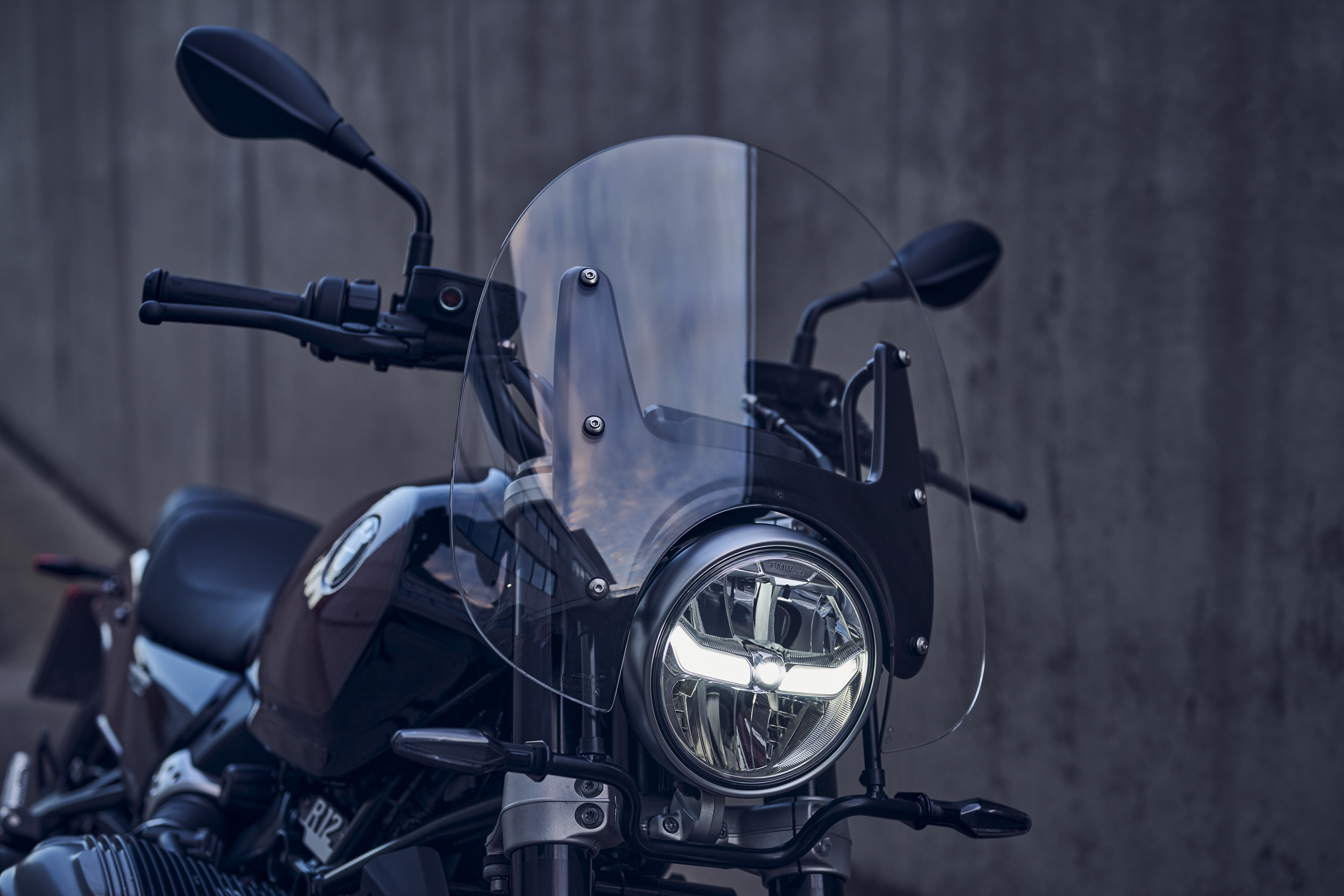 BMW R 12