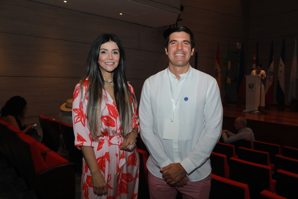 IXEL MODA 2022 Cartagena En la ciudad de Cartagena se llevo acabo IXEL MODA 2022 con la pasarela del diseñador colombiano Diego Guarnizo y exposiciones de moda y foros con especialistas del tema .