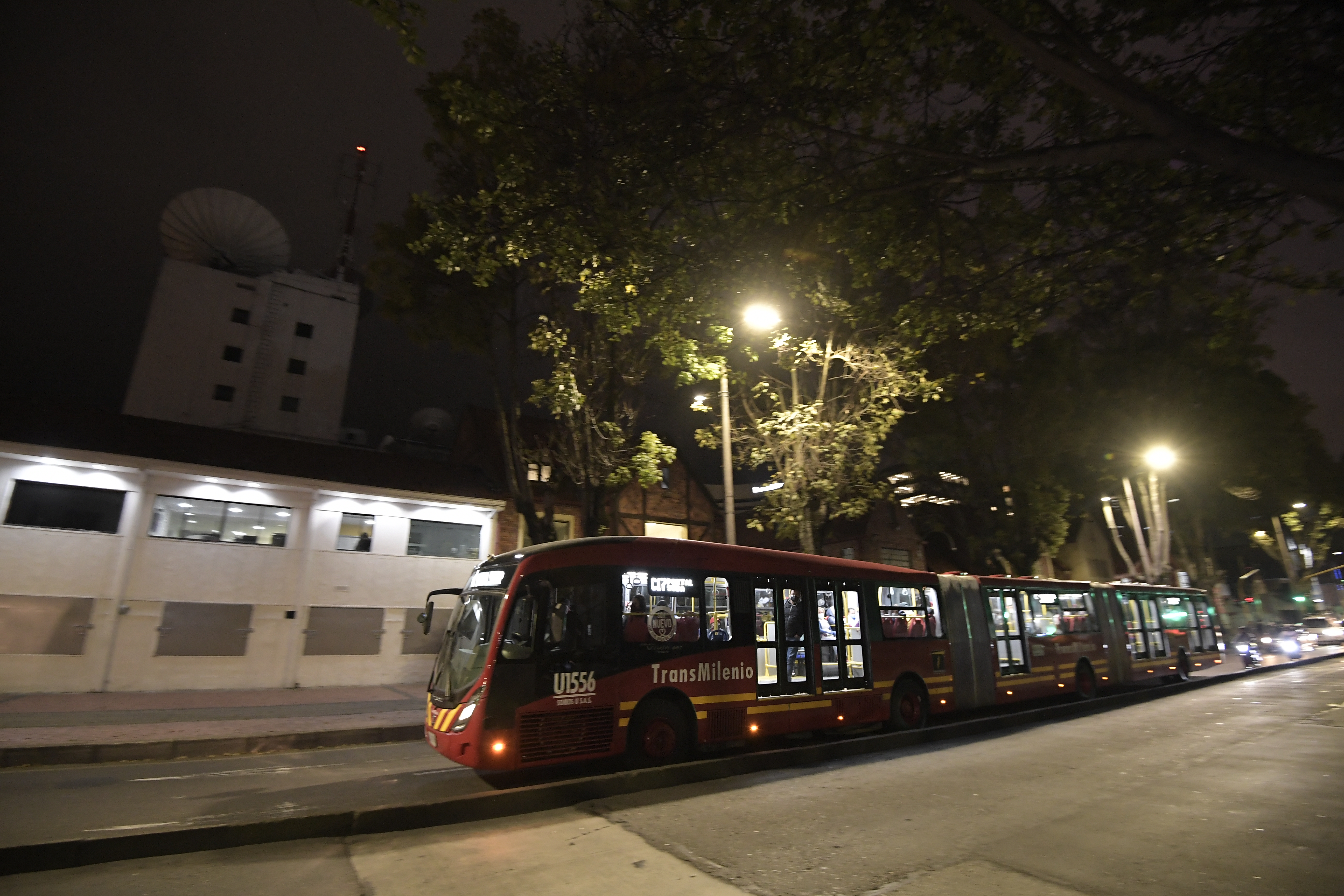 Transmilenio implementará nueva ruta que operará en la madrugada