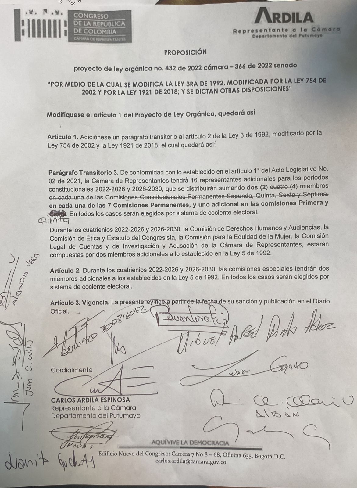 La proposición que quedó aprobada dice, por ahora, que los nuevos miembros serán elegidos por el cociente electoral. Sin embargo, en el debate se dejó claro que esto debe discutirse.