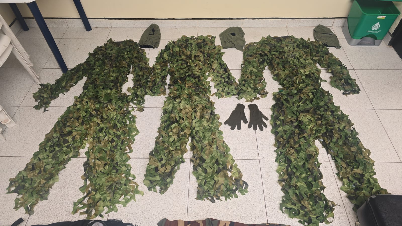 Disfrazados de arbustos, tres presos de La Picota en Bogotá pretendían escapar