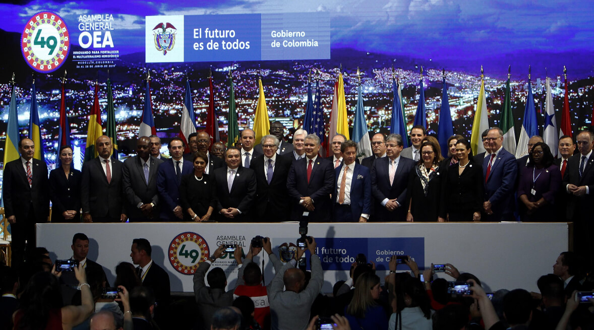 Uruguay se retiró de plenaria durante Asamblea de la OEA en Medellín, ¿qué pasó?