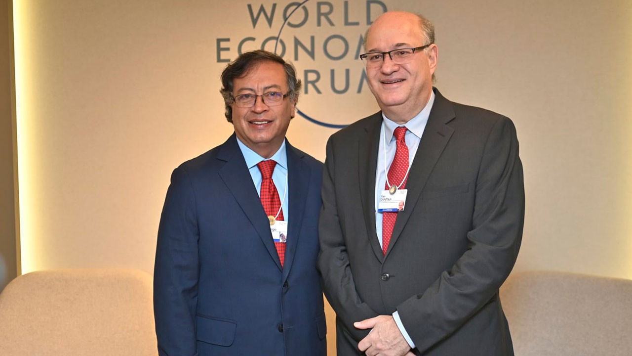 El BID respalda la transición energética de Petro con US$74,5 millones