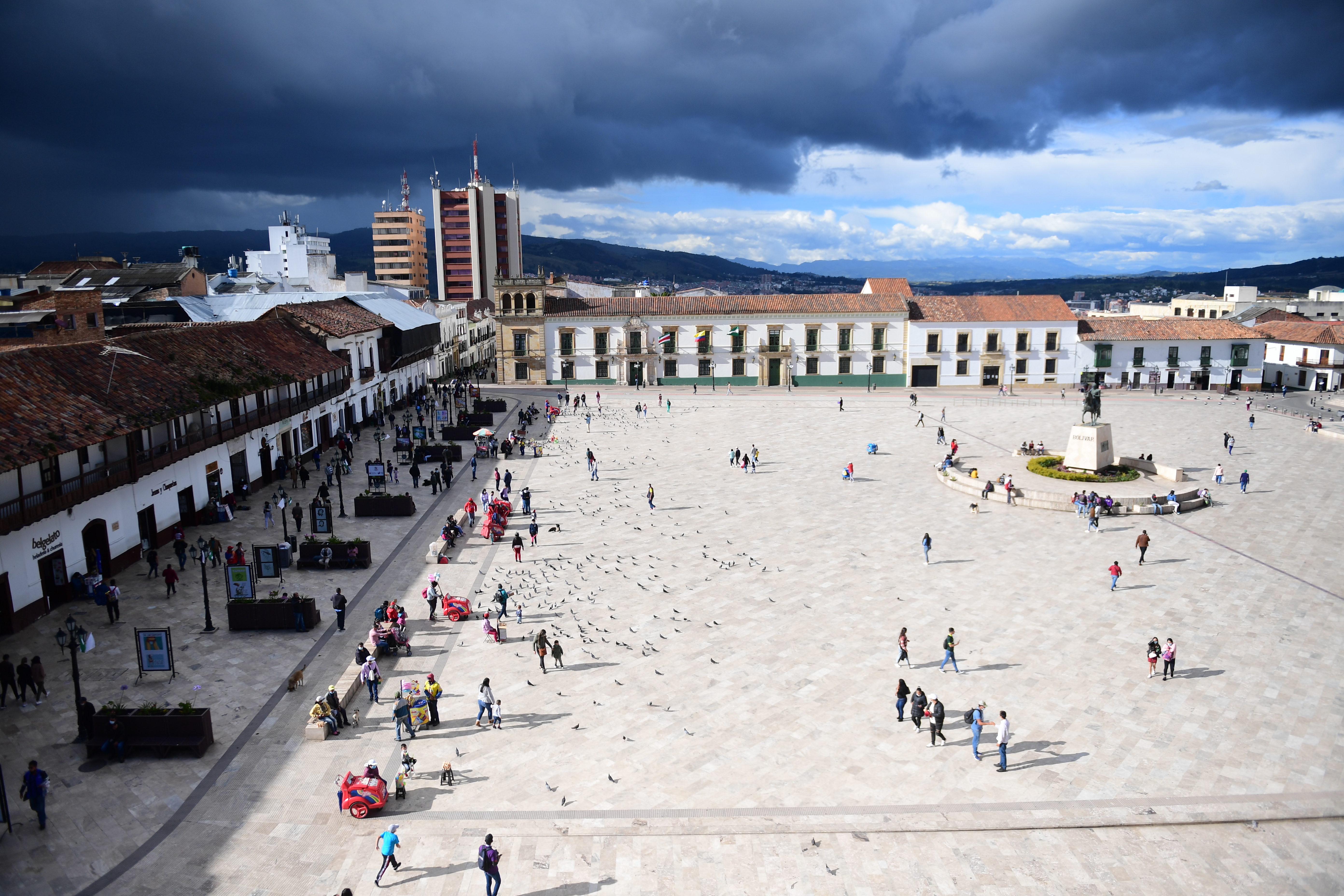 Hay cierres viales en el centro de Tunja por grabaciones de “Cien años de soledad”