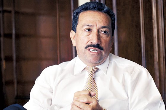 JEP evalúa acoger al exgobernador Hugo Aguilar, por posible relación con paramilitares