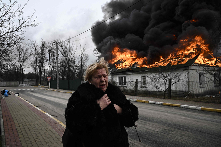 Ucrania se niega a replegarse en Bajmut mientras Rusia estrecha los flancos