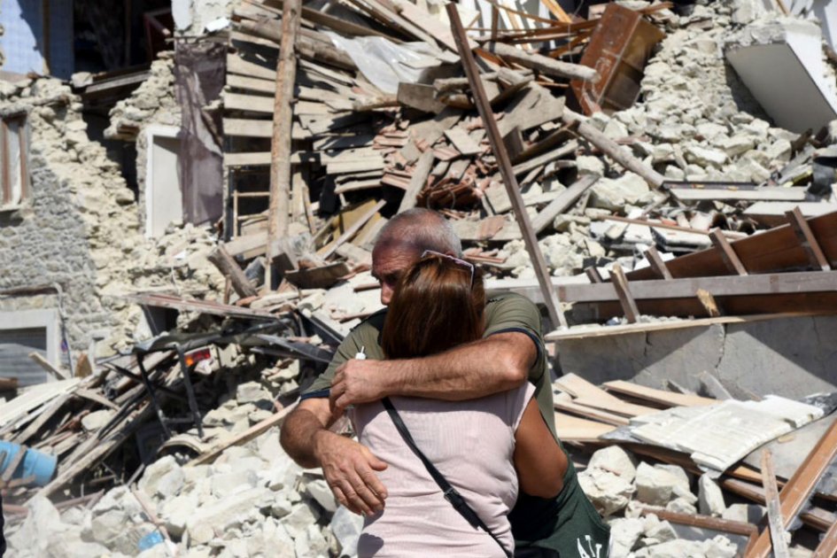 Ya son 37 los muertos por devastador sismo en el centro de Italia