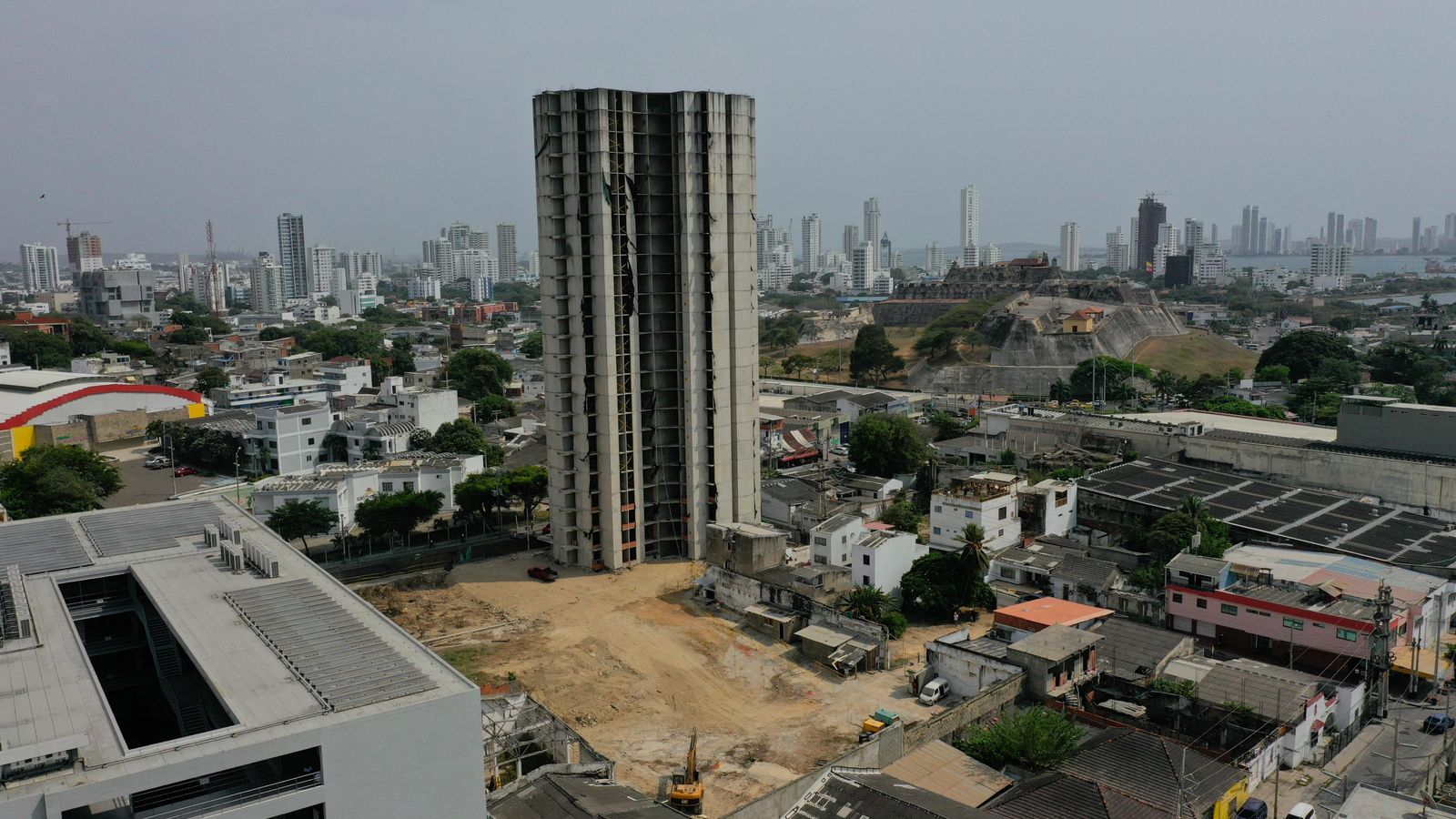 Demolición de Aquarela en Cartagena