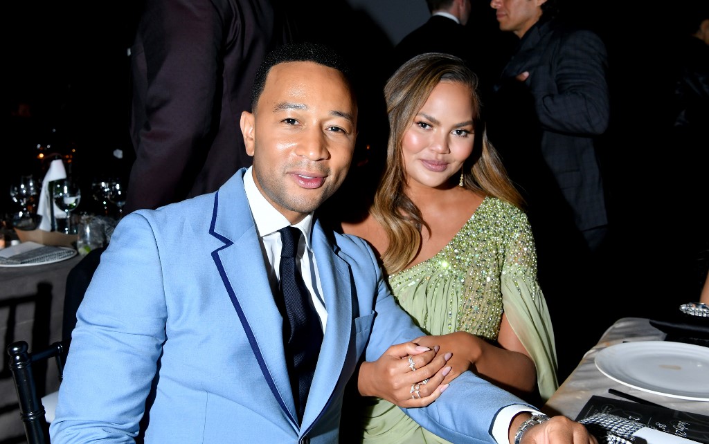Chrissy Teigen anunció su embarazo tras 2 años de haber perdido a su hijo Jack