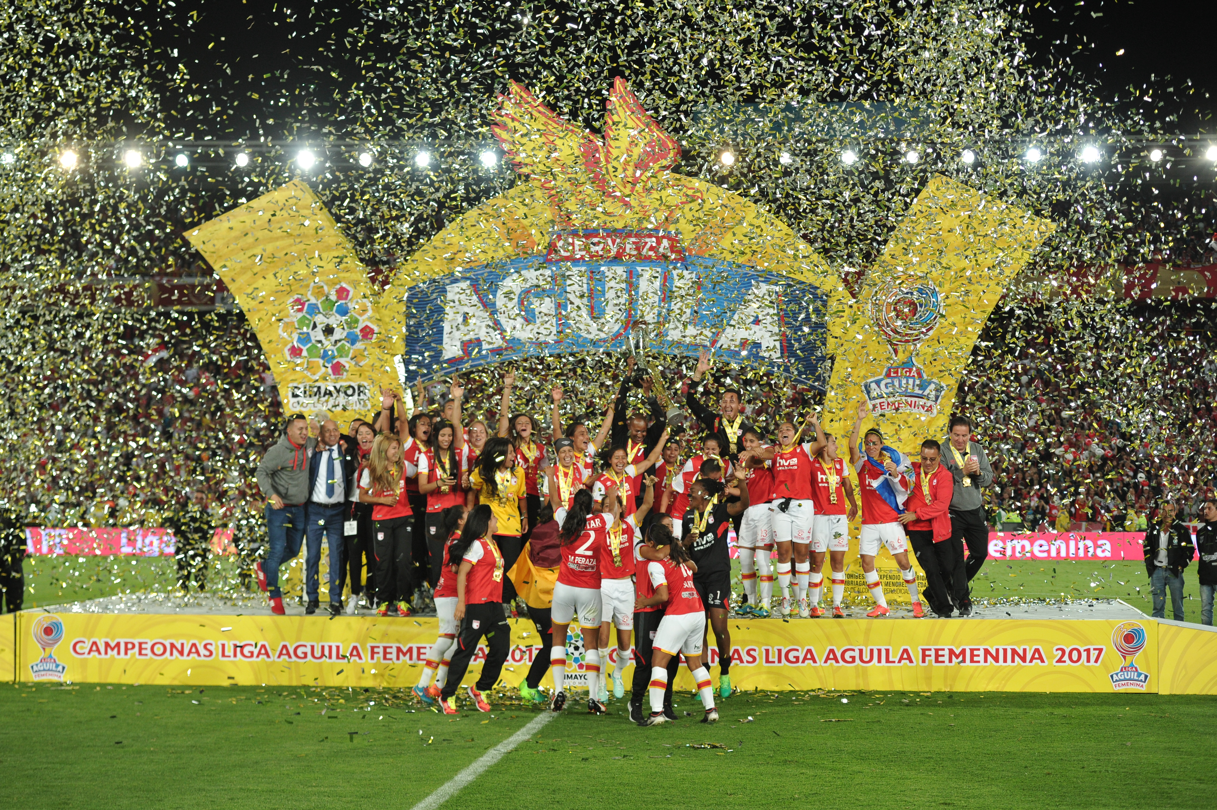 Santa Fe y el recuerdo de las primeras campeonas del fútbol colombiano