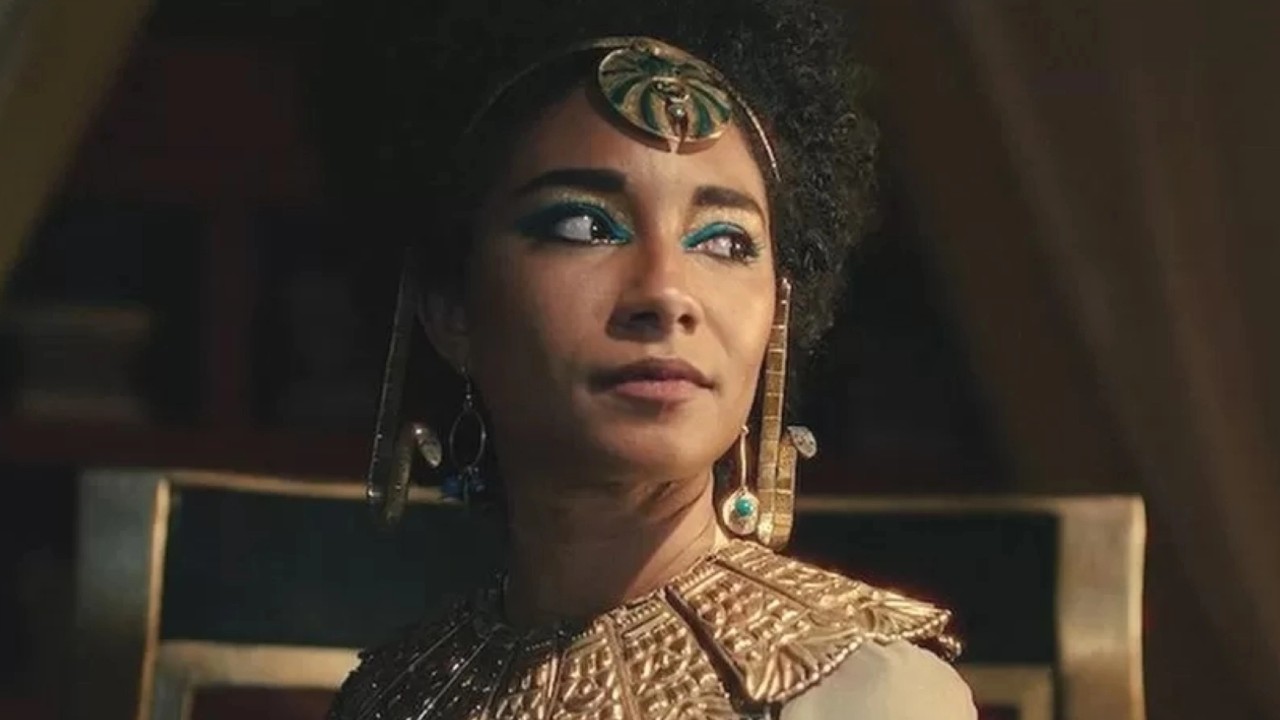 Polémica por la Cleopatra negra que presenta Netflix: Egipto anuncia su versión