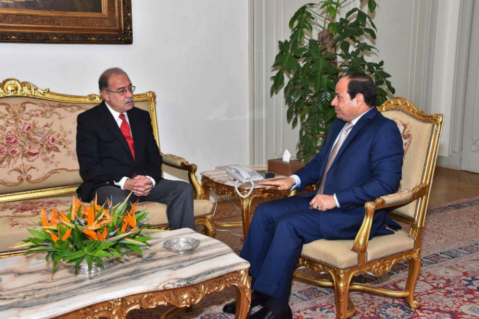 Tecnócrata designado primer ministro de Egipto tras dimisión del Gobierno
