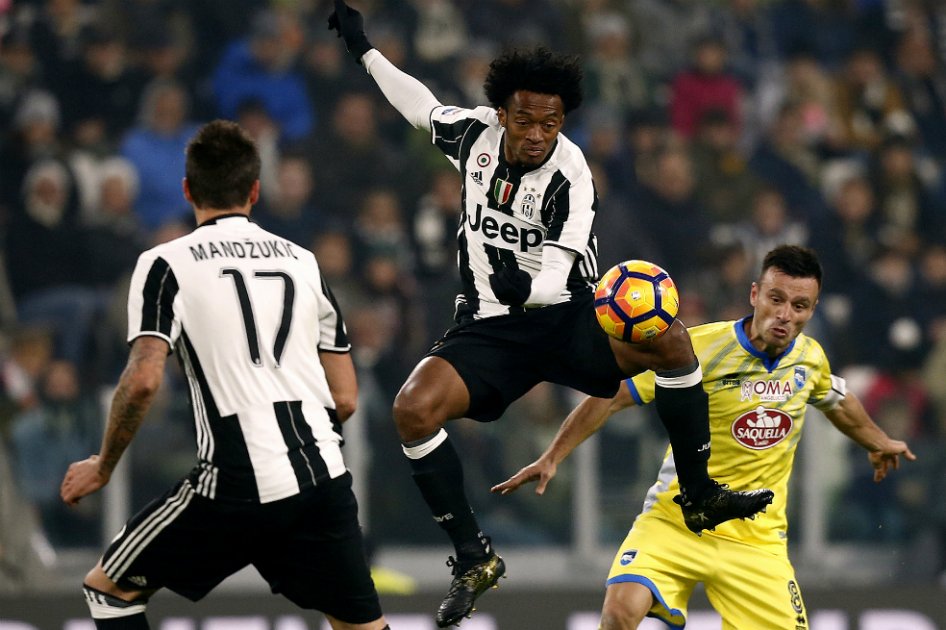 Cuadrado ingresó al minuto 25 del primer tiempo. / AFP