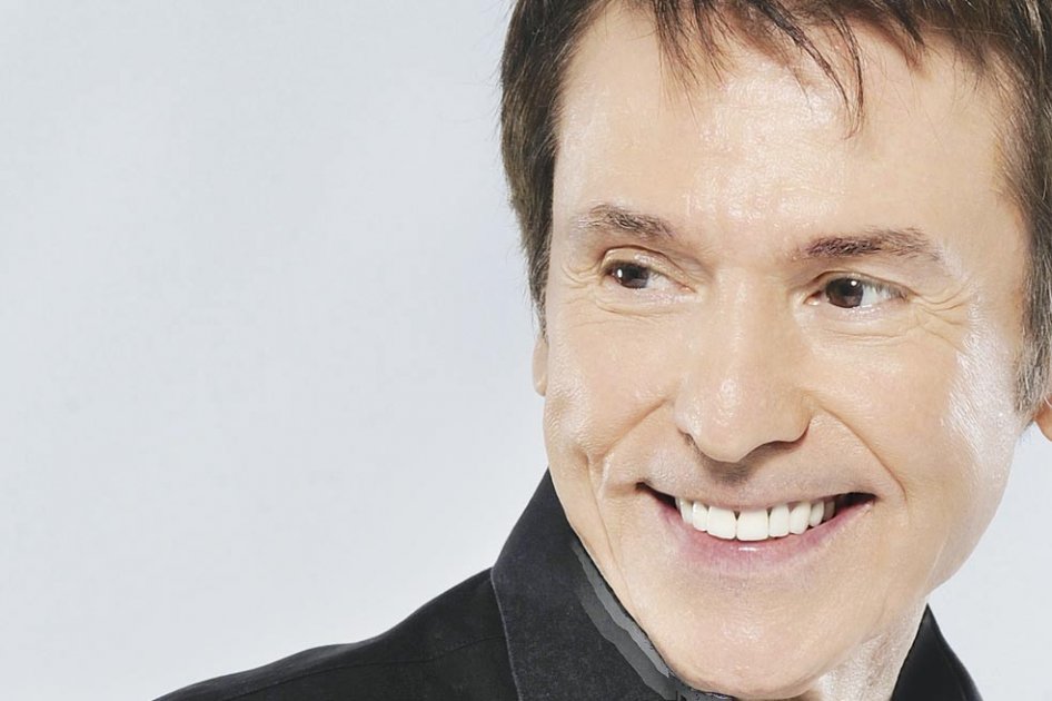Raphael: «El poder femenino es auténtico»