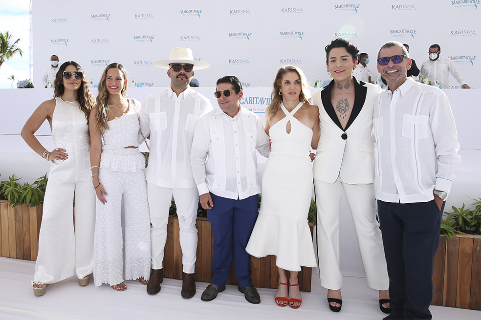 Se inauguró el Hotel Margaritaville en Cap Cana. Estos famosos asistieron.