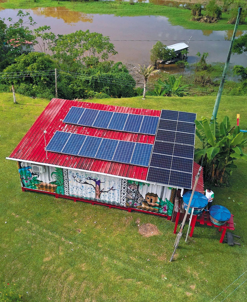 Imputan a exfuncionarios de la gobernación del Amazonas por contrato de huertas solares