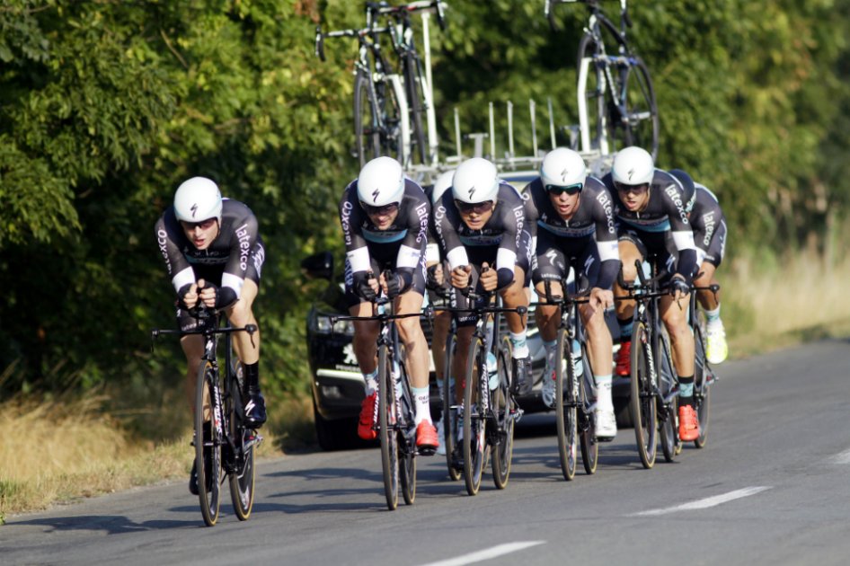 El equipo Etixx Quick Step ganó la contrarreloj por equipos en el Tour checo con los colombianos Fernando Gaviria y Rodrigo Contreras / Etixx Quick Step