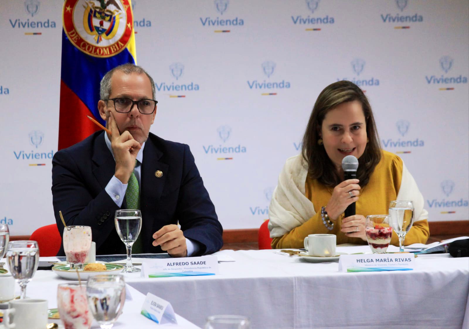 Saade empezó a llamar a ministros para revisar ejecución de sus carteras