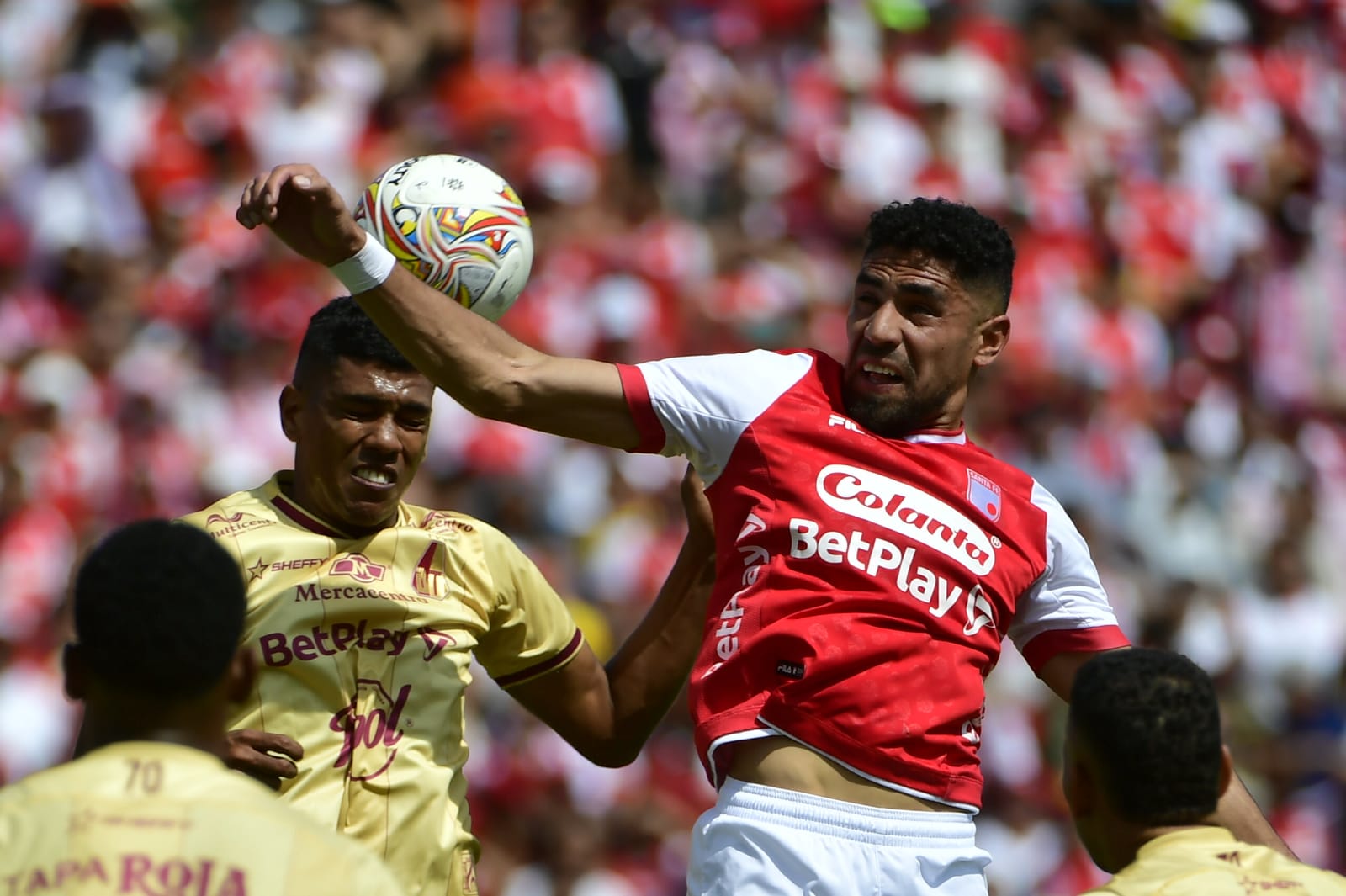 Santa Fe y Tolima se enfrentaban en duelo clave de la fecha 12 de la Liga BetPlay.