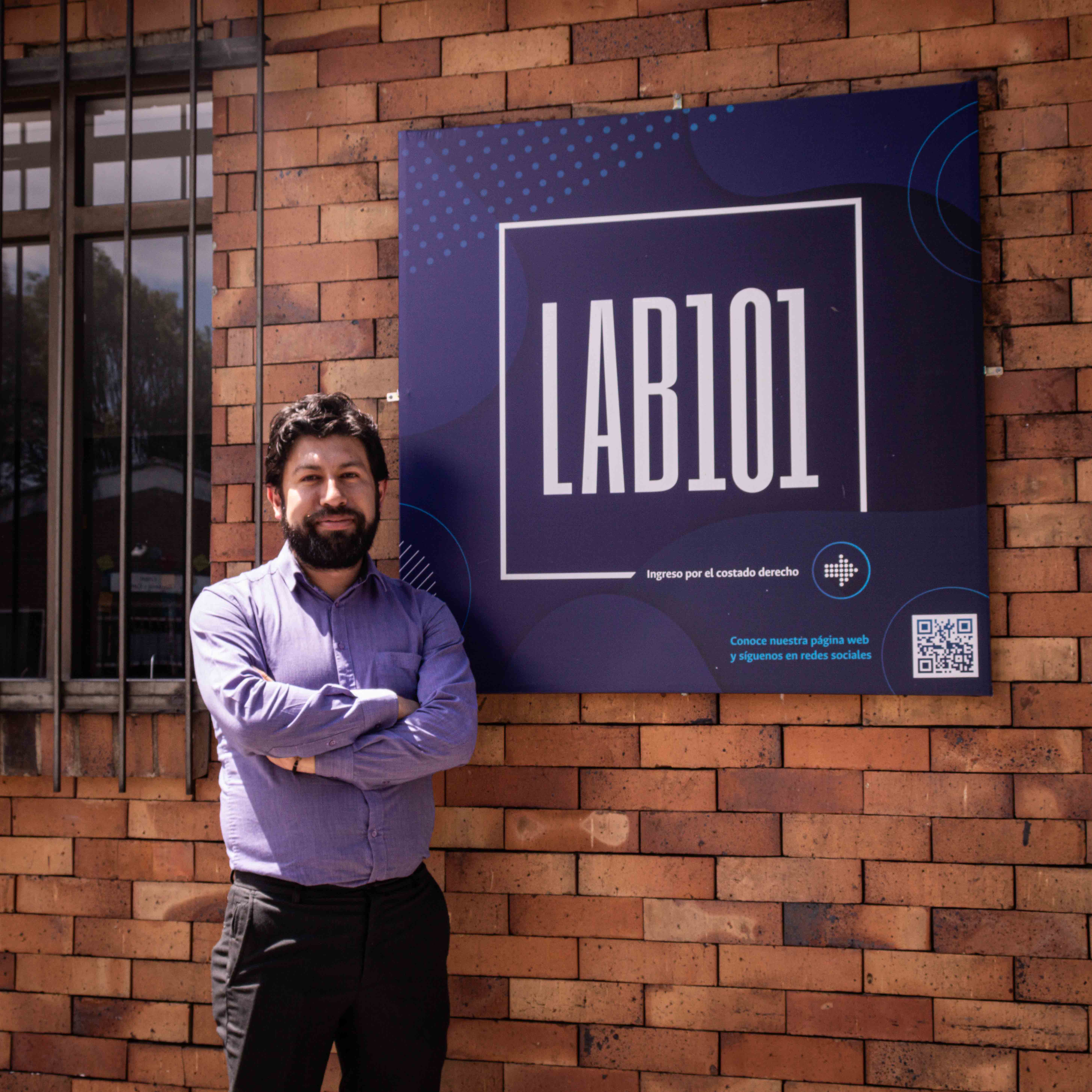Jhon García, el líder del LAB101 de la Universidad Nacional de Colombia.