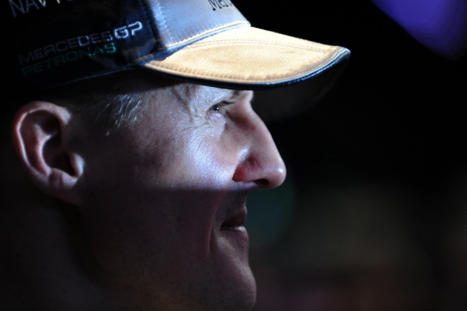 Hospital desmiente rumor difundido en Twitter sobre muerte de Schumacher