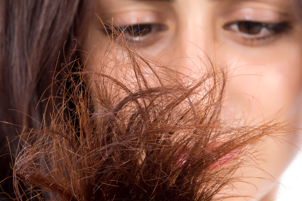 Mascarilla para el cabello seco y con frizz con productos 100% naturales (VIDEO)