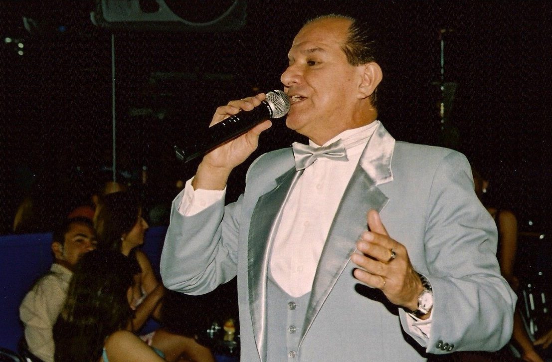 Falleció el bolerista colombiano Ricardo Fuentes