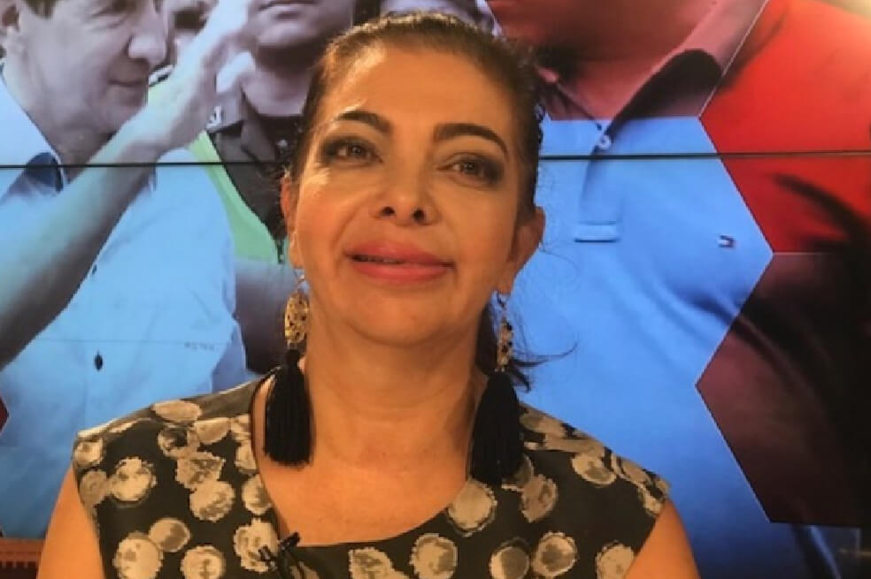 Adriana Salas era la secretaria de Gobierno del destituido alcalde César Suárez. / Twitter @Luis_Perez_G