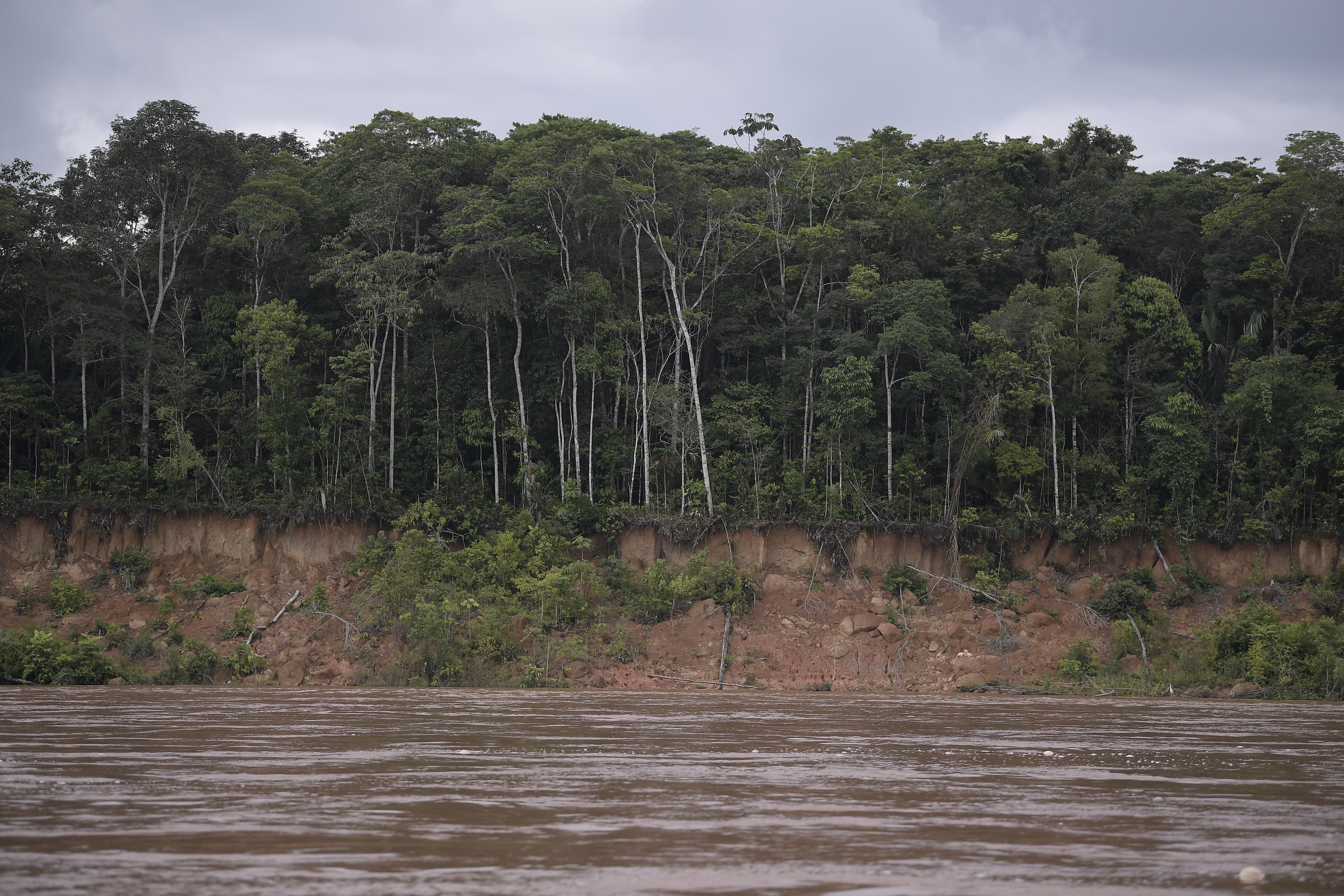 Sequía del río Putumayo tiene a Puerto Leguízamo sin combustible ni alimentos