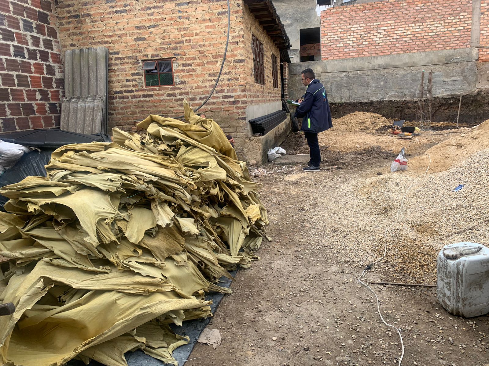 Sancionan curtiembres en Cundinamarca por exceder vertimientos en el río Bogotá