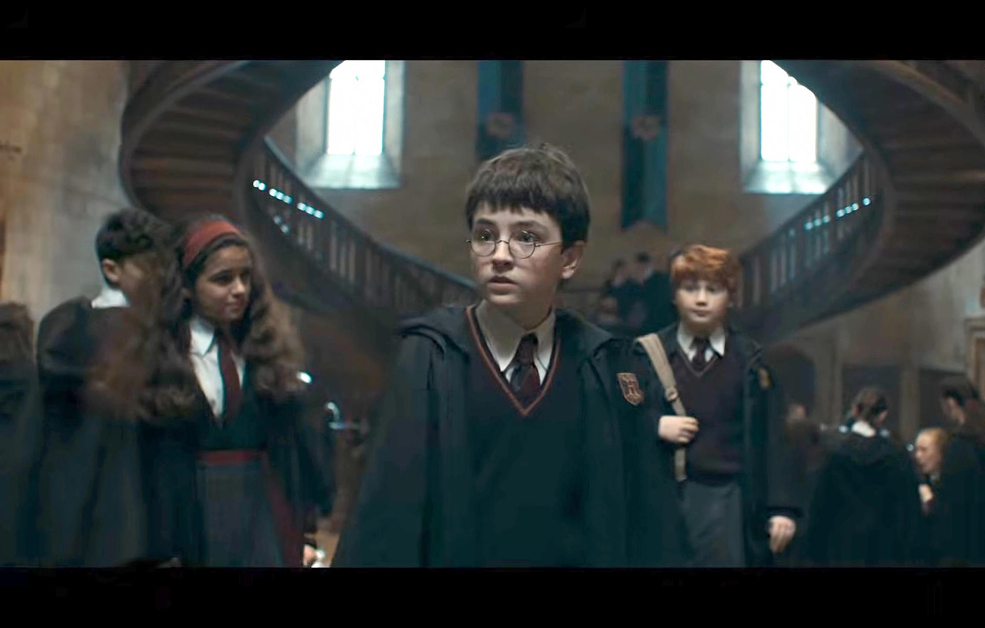 Nuevo tráiler de la serie de Harry Potter revela cómo lucen Dumbledore y otros personajes