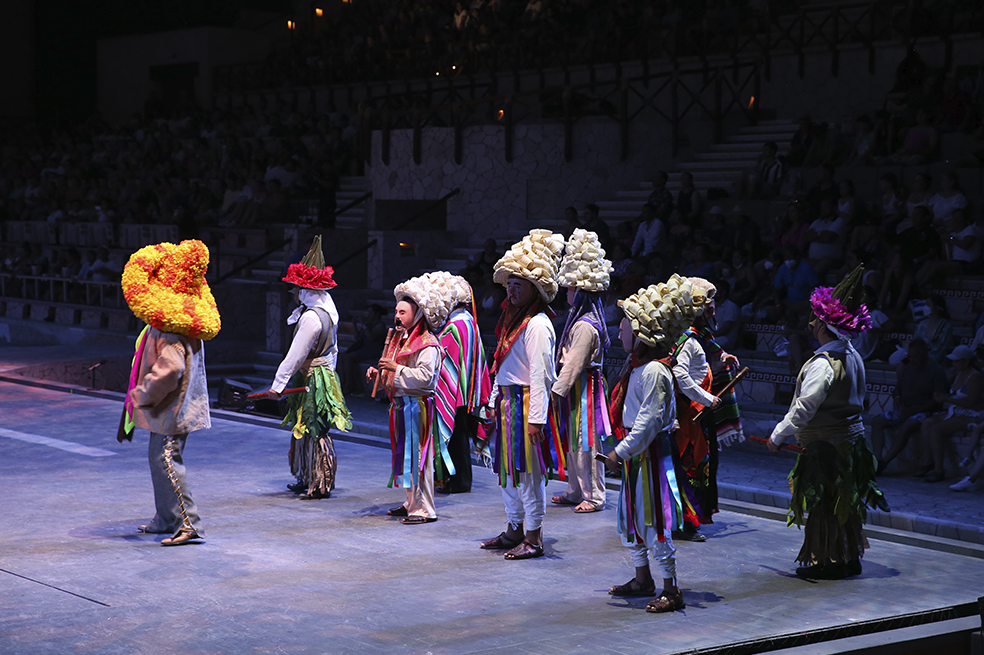 A93O3790 Show Mexico espectacular Xcaret