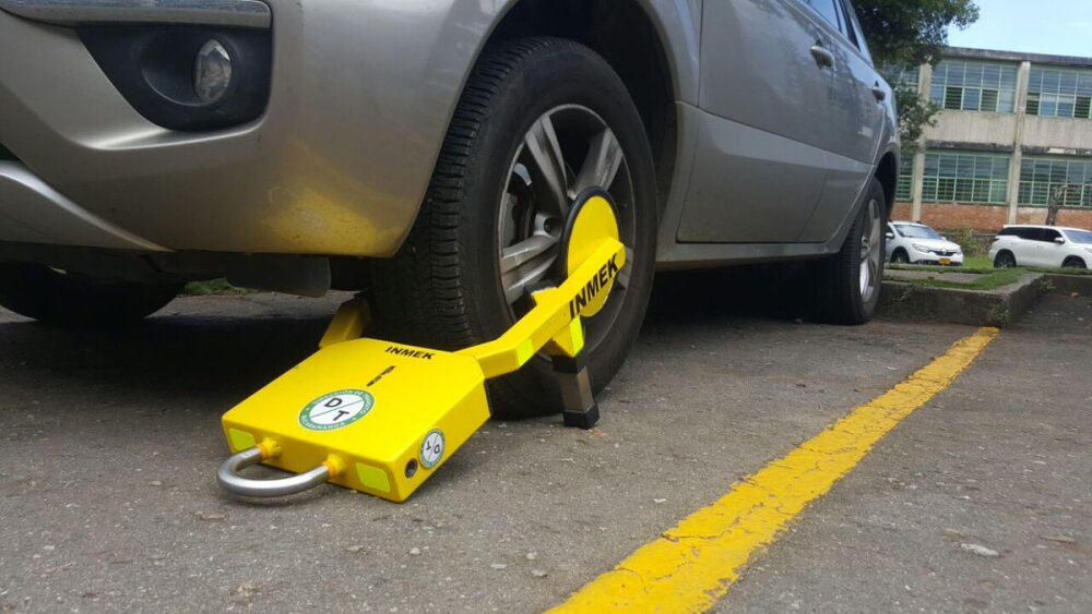 ¿Volverán los ‘cepos’ para castigar a los mal parqueados en Bogotá?