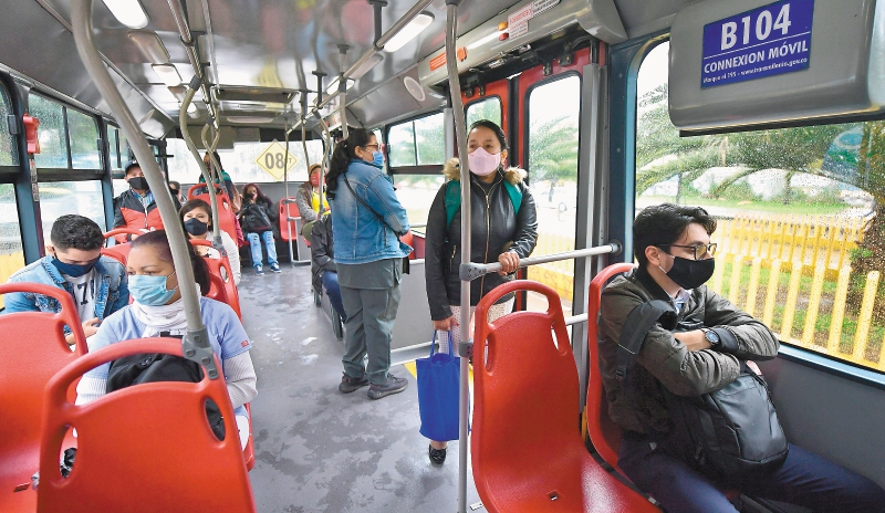 Nueva renegociación con operadores de Transmilenio: ¿Qué está en juego?