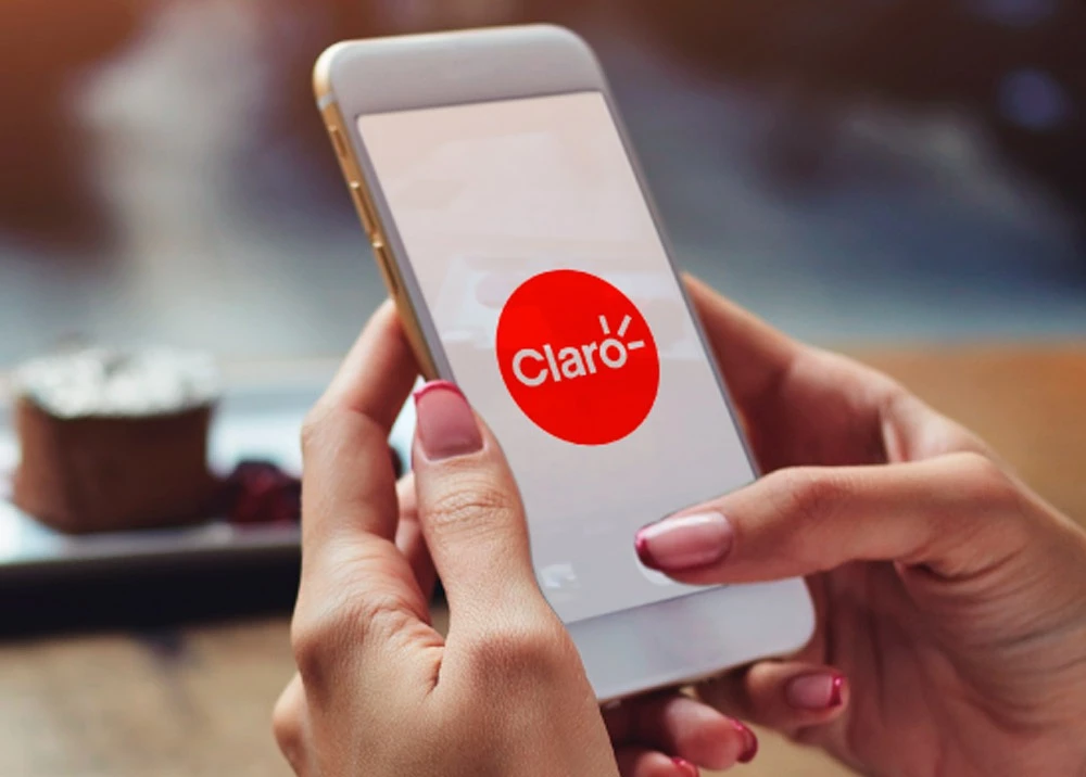 Claro, de América Móvil, comprará Desktop SA en una operación de 750 millones de dólares