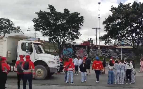 Movilidad hoy: manifestantes se dispersan y vuelve el flujo en av. Villavicencio