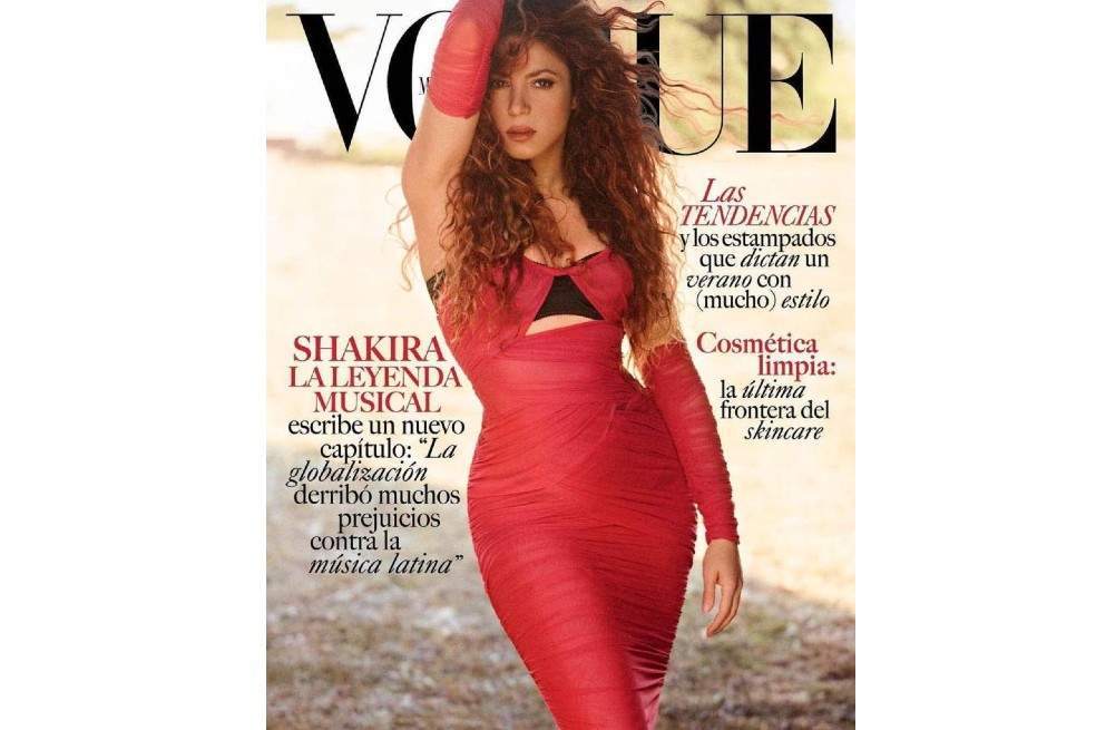 Shakira es portada por primera vez de la revista Vogue
