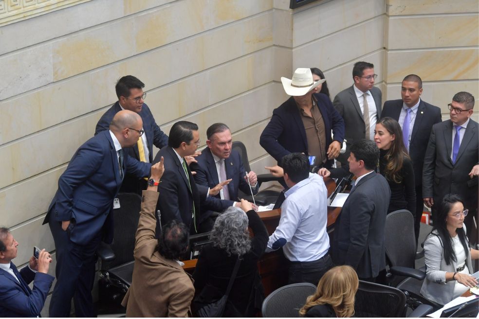 Oposición y oficialismo se acusaron de sabotear elección de magistrado de la Corte