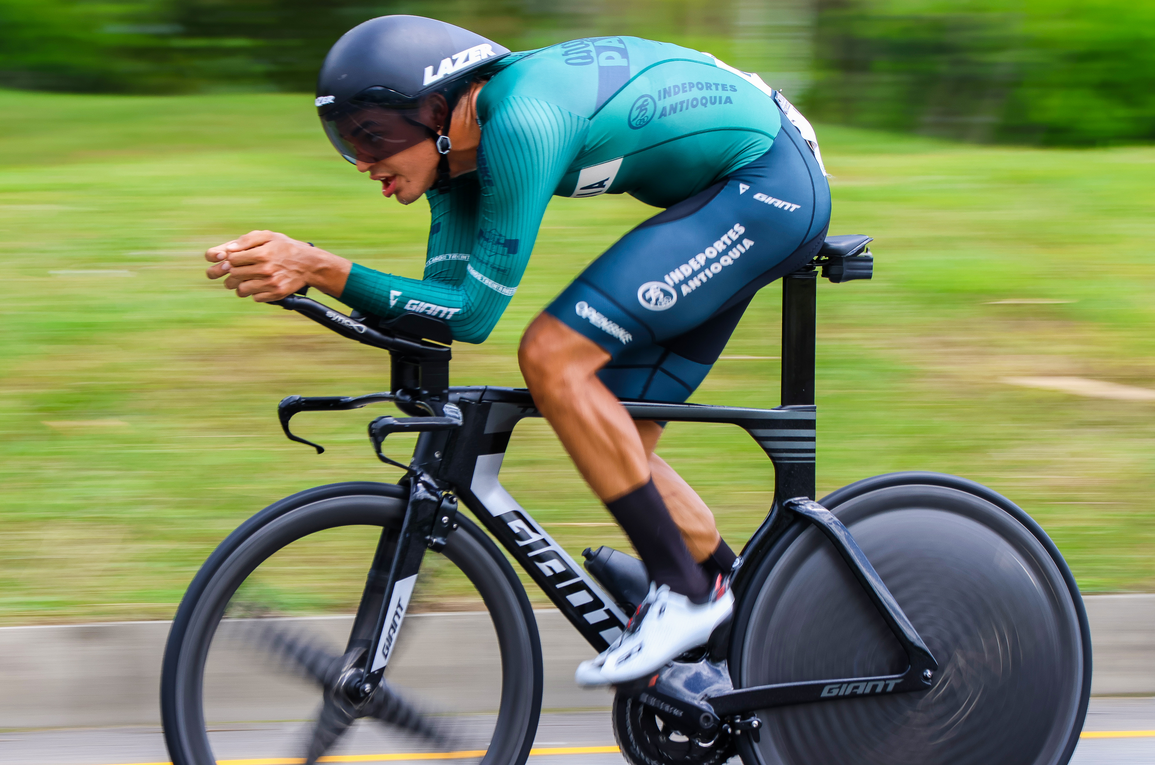 Vuelta a Antioquia 2023: Barboza, coronó la segunda etapa en la contrarreloj