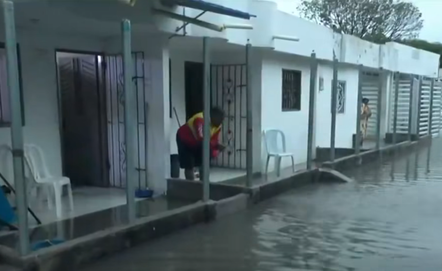 Lluvias constantes por más de 12 horas tienen en emergencia a Riohacha, en La Guajira