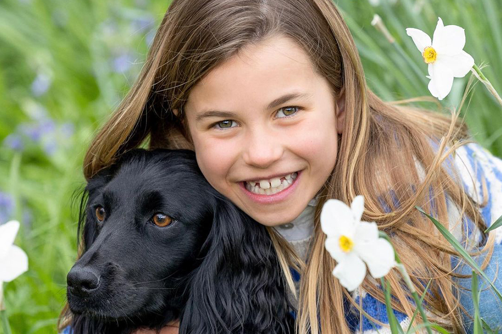 Esta niña de 8 años tiene más dinero que Shakira, ¿de cuánto es su fortuna?