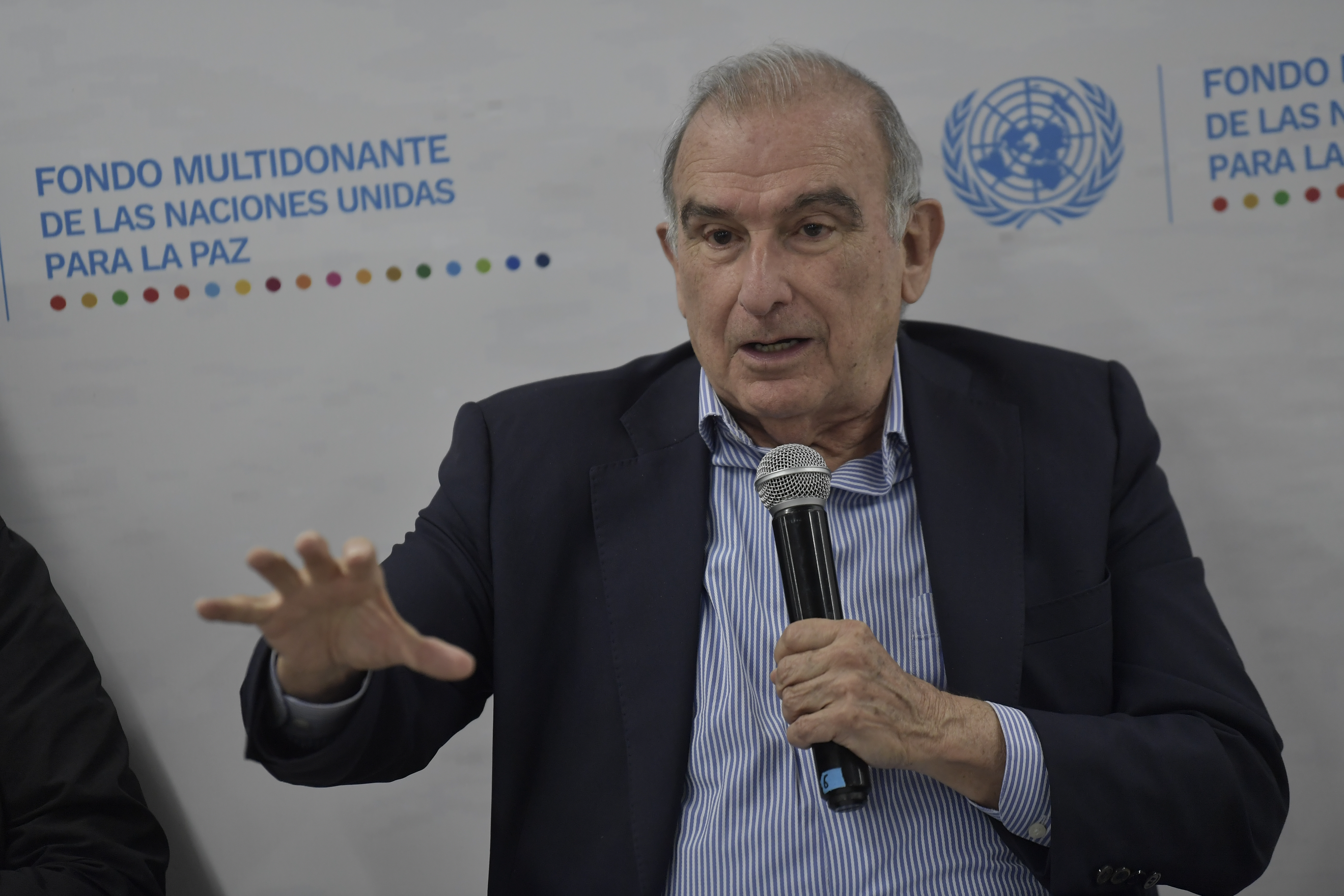 Humberto de la Calle hizo un llamado a las fuerzas “de centro” para organizarse